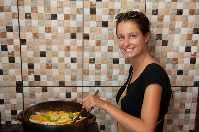 4h Cooking Class in Salvador with 9 Recipes & Bottomless Drinks - Is $75 a fair price?