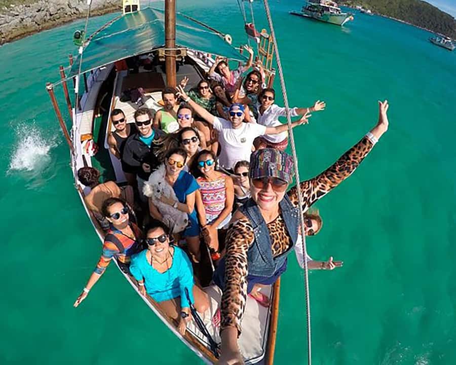 Adventures in Angra and Ilha Grande with Guide and Lunch - Praia de Araçá: a quieter pause among tropical plants