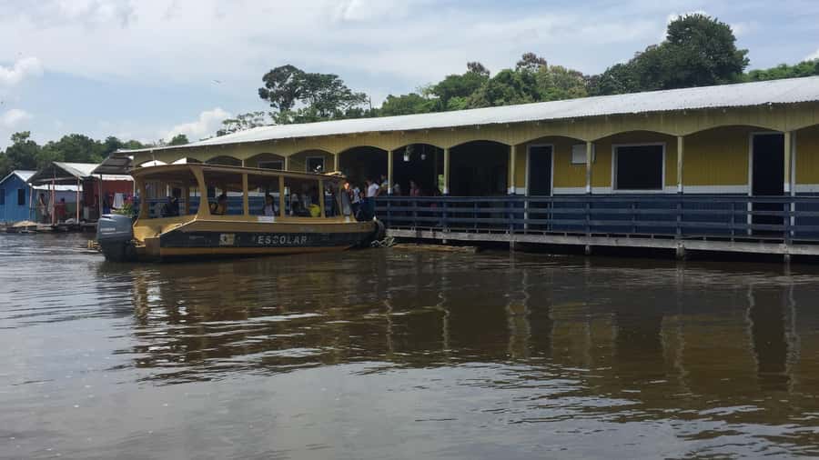 Amazonas: Boat Ride with a Local Amazonian - The Meeting of the Waters in person