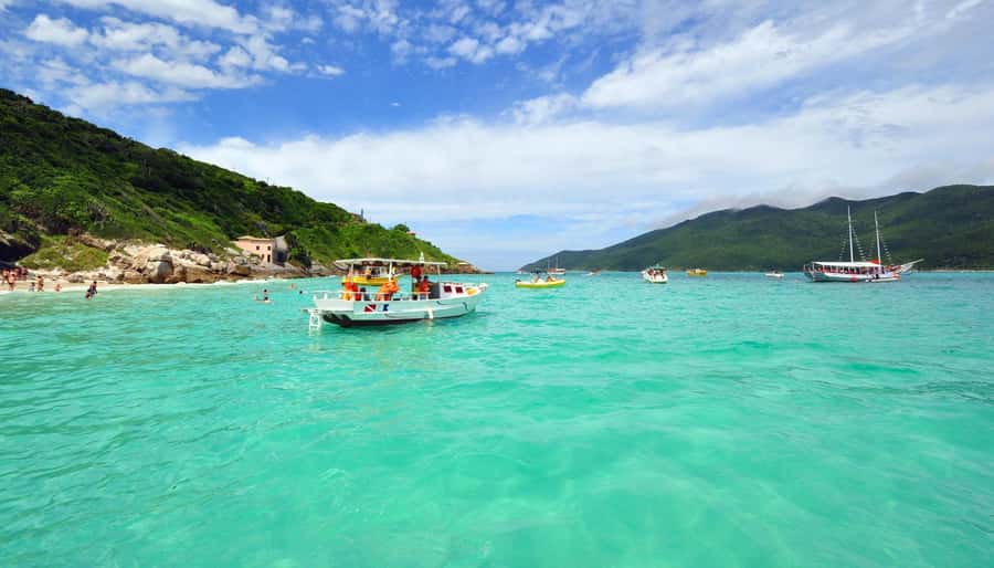 Arraial do Cabo, Brazil's version of the Caribbean. - Praia do Forno, the first taste of the coast