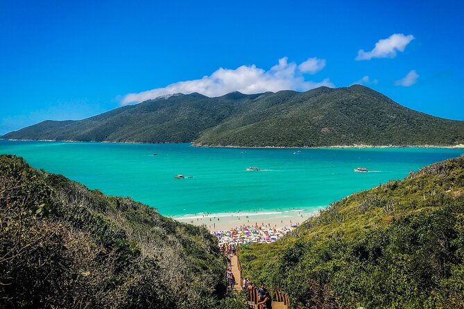Arraial do Cabo Day Trip from Rio de Janeiro: Boat Tour & Beach - Boarding the schooner in Arraial do Cabo
