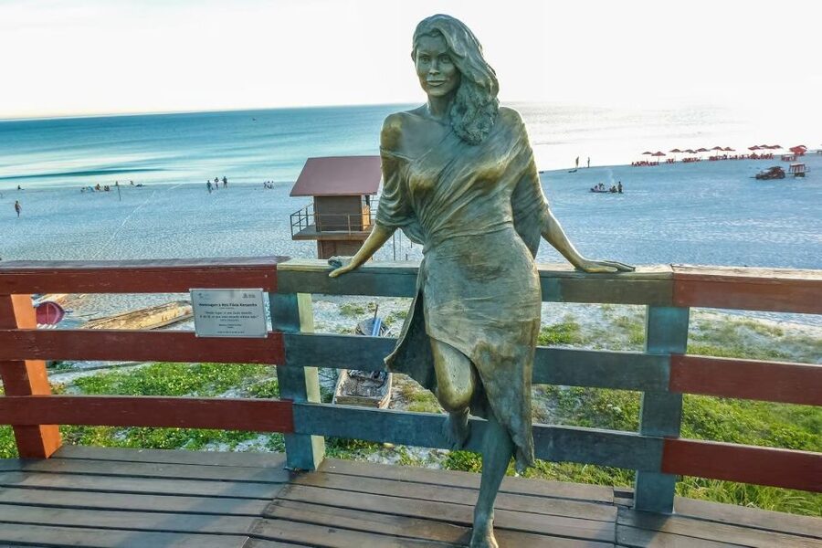Arraial do Cabo, the Brazilian Caribbean. - Guides, languages, and the shared-tour feel