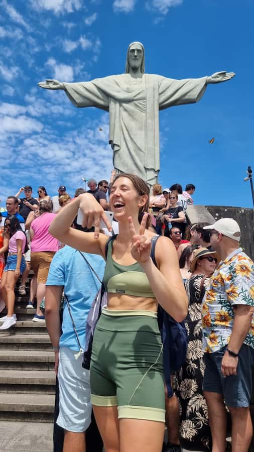 AVenturismo Christ Redeemer - Starting at Parque Lage on Rua Jardim Botânico