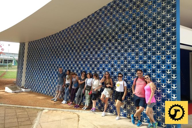 Bike Tour of the 4 Scales of Lucio - From the city park to Brasília’s model superquadra
