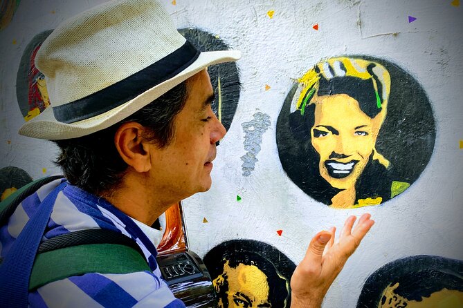 Bossa Nova Walking Tour - Tom Jobim’s statue centers the composer
