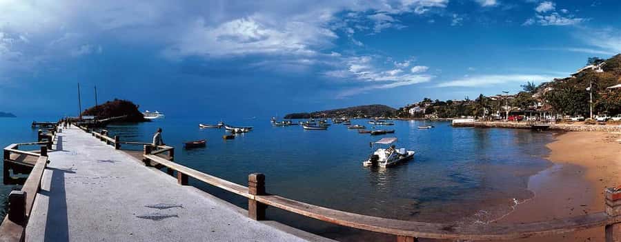 Búzios: City Tour & Beach Hopping with Lunch - João Fernandes and the best photo stop