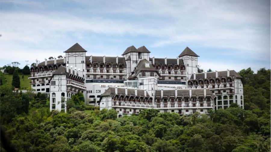 Campos do Jordão: Private 8 Hour Tour - Ducha de Prata and its artificial waterfalls