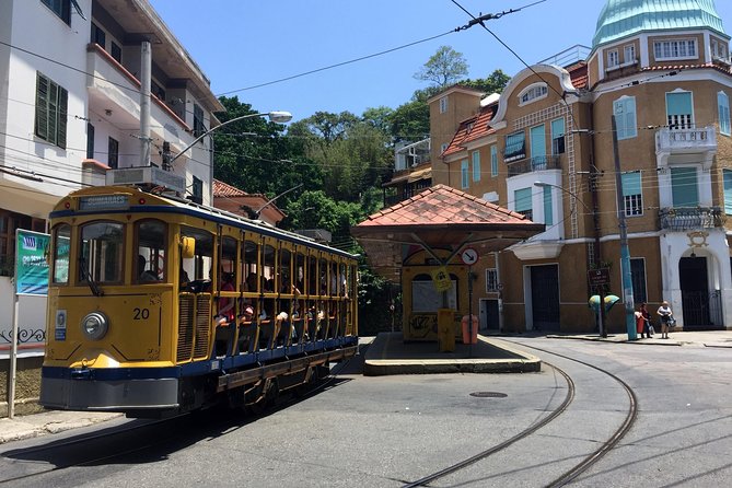 Centro Historico and Lapa - Santa Teresa Walking, Historical and Bohemian Tour - Praça Quinze connects old Rio with Guanabara Bay