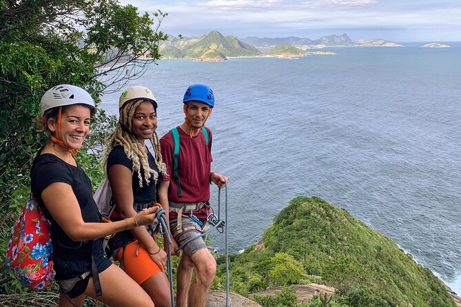 Climb Sugarloaf: A Thrilling Adventure to Rio’s Postcard Peak - Cable-car descent to Morro da Urca
