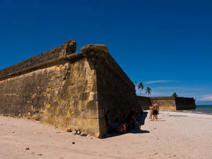 Colonial North Coast beaches - Full-Day Tour - Coroa do Avião by optional catamaran