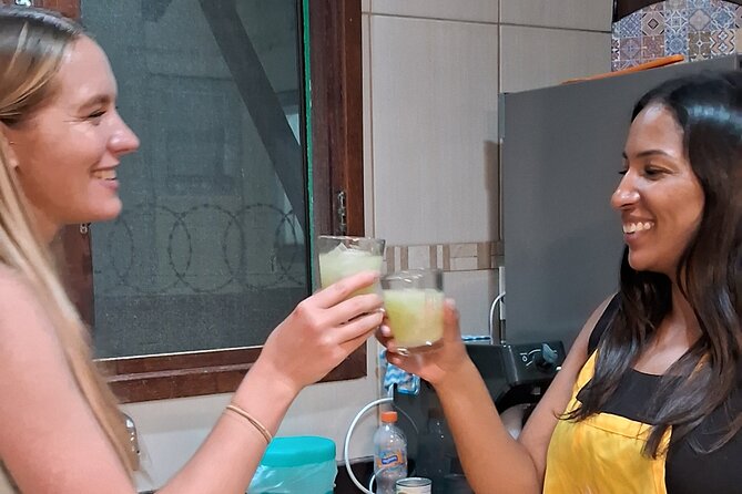 Cooking class in Salvador, an authentic dinning experience - A caipirinha starts the Salvador cooking class