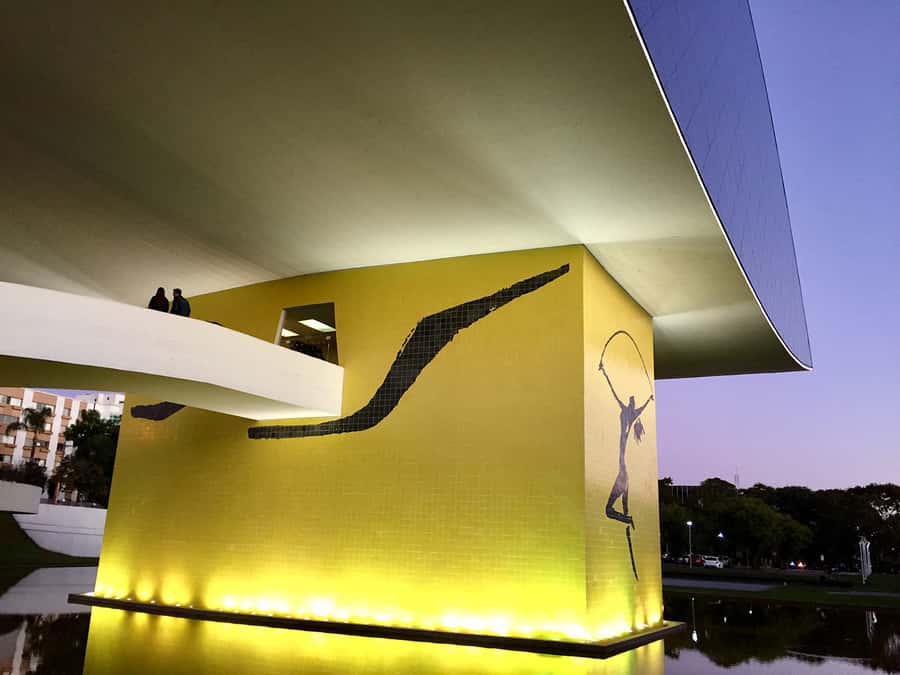 Curitiba: 4-Hour City-By-Night Tour with Dinner - What the $106 price really covers