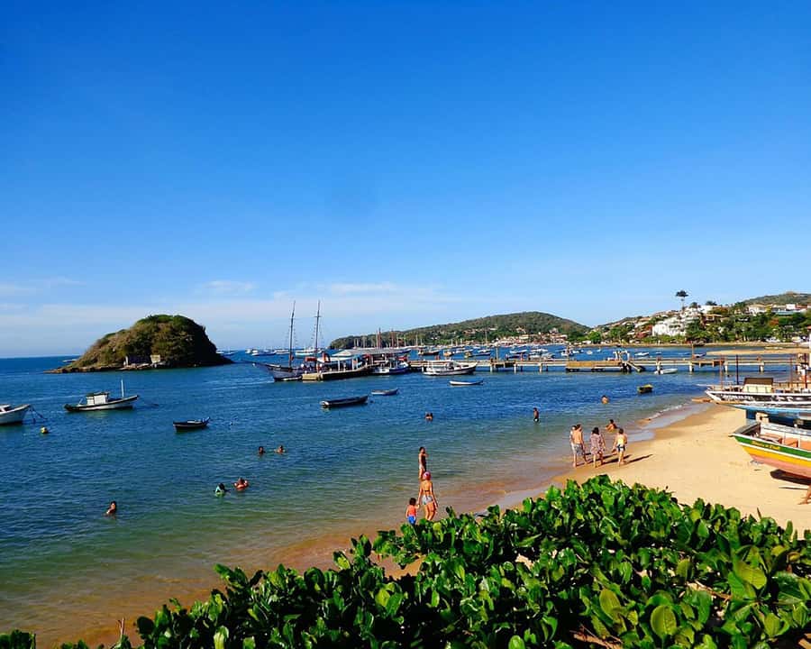 Discover Búzios Beaches and Boat Tours - Leaving from Búzios - Praia das Virgens is the quieter final stop