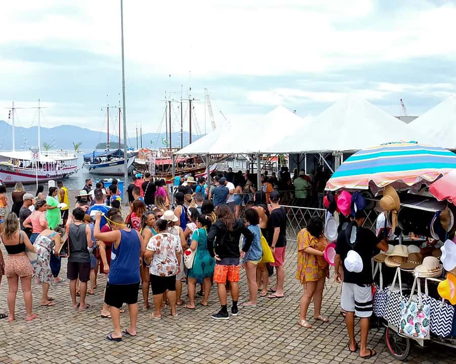 Discover Ilha Grande on a Boat Tour - Departing from Angra - Who will enjoy this trip most