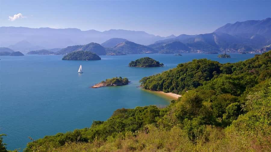 Discover Ilha Grande on a Boat Tour - Departing from Angra - Freguesia de Santana, Araçatibinha, and Lagoa Verde