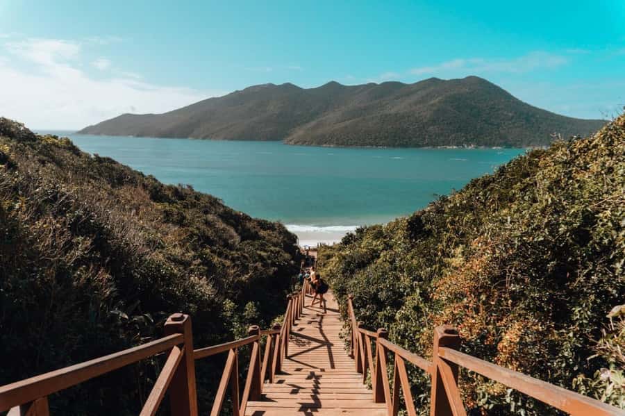 Excursão Arraial do Cabo com saída do Rio de Janeiro - Getting out of Rio before the beach crowds