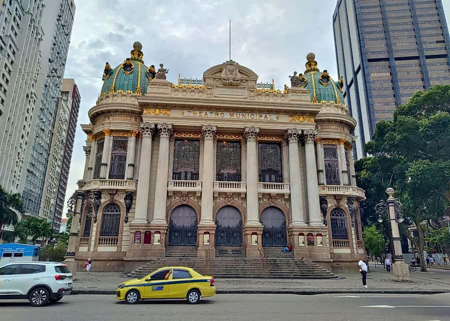 Explore Santa Teresa: Walking Tour - The 1897 tram ride sets the tone