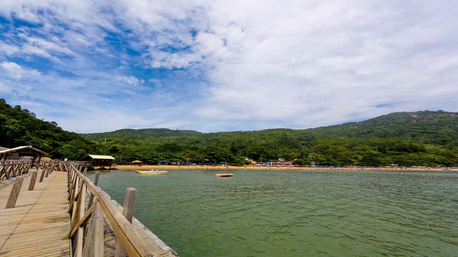 Florianópolis: Balneario Camboriu and Unipraias Park Tour - Timing, pickup, and language