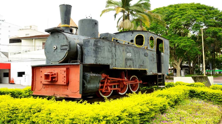 Florianópolis: Blumenau and Pomerode Germanic Route Day Trip - Zoo, museum, and Vila Encantada