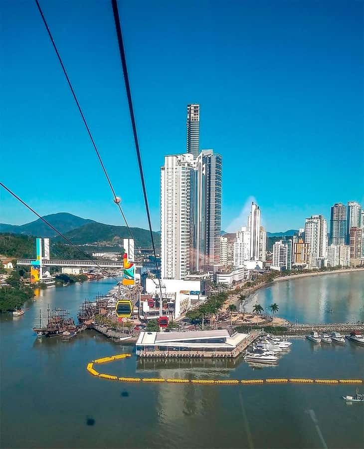 Florianópolis: Camboriu & Unipraias Park with Cable Car Ride - From Florianópolis to Balneário Camboriú