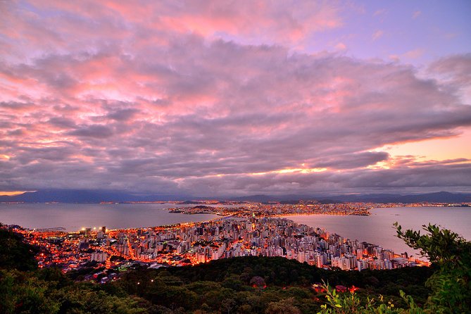 Florianópolis city tour (full day) - Santo Antônio de Lisboa, where the day begins with history