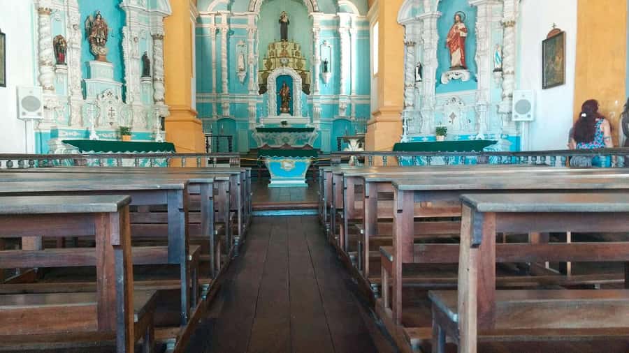 Florianópolis: Historical Center, Beach & Nature Tour - Guides, language, and the ride between stops