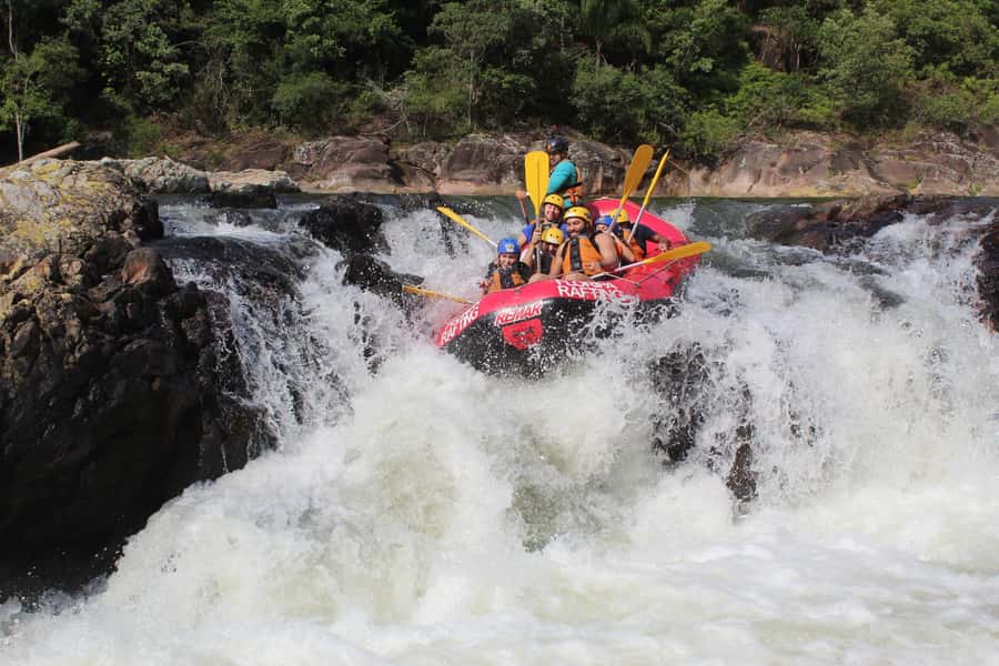 Florianópolis: RAFTING AVENTURA - Guides Who Set the Tone