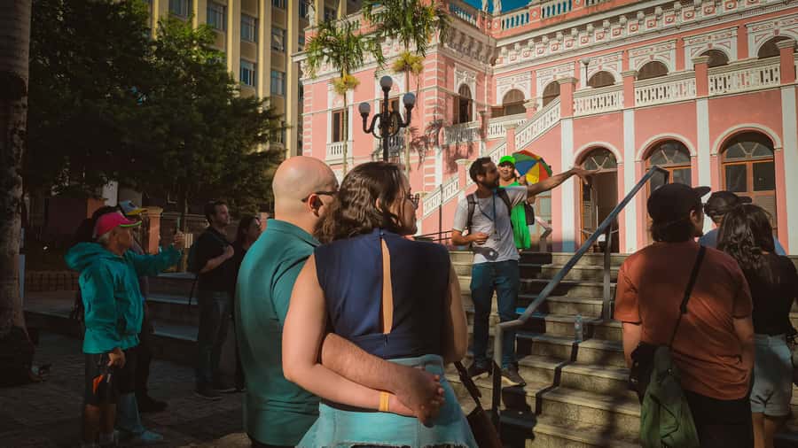 Florianopolis: Walking Tour - History, Art and Gastronomy - Cruz e Sousa Palace and Praça XV