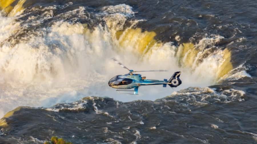 Foz do Iguaçu: Helicopter Flight over the Iguassu Falls - Why the Falls Look Different from a Helicopter