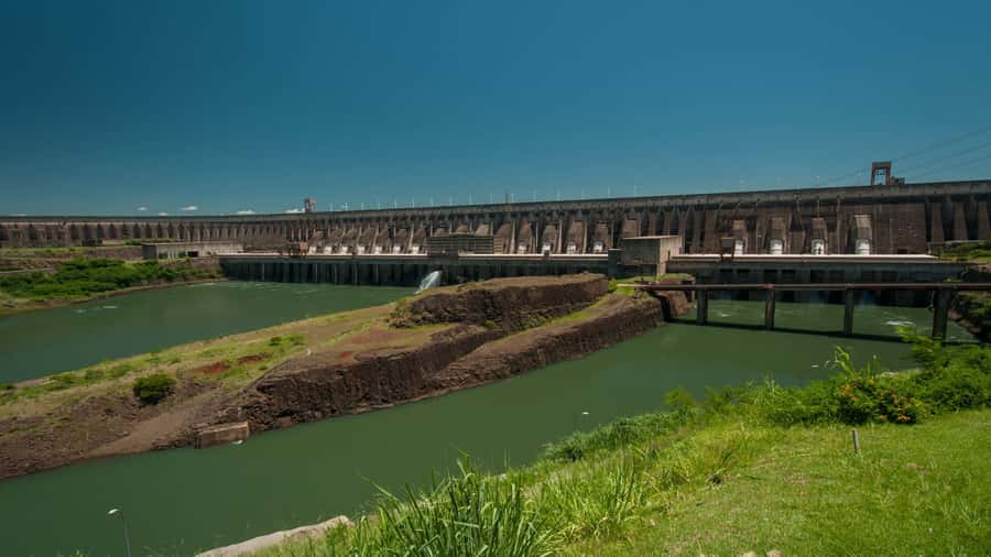 Foz do Iguaçu: Itaipu Hydroelectric Dam Guided Tour - Eco-friendly projects add an important second story