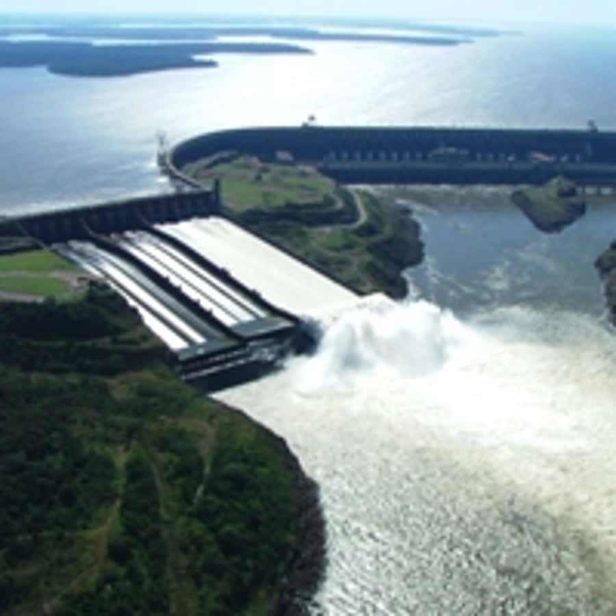 From Argentina: Iguazu Falls Brazil Side & Itaipu Dam - The lunch break separates two very different sights