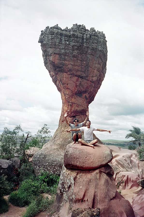 From Curitiba: Vila Velha State Park Full-Day Group Tour - Reading the sandstone formations at Vila Velha