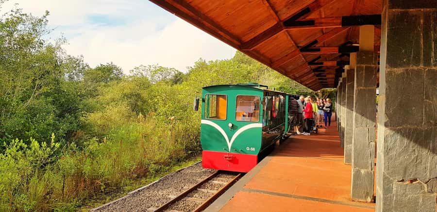 From Foz do Iguaçu: Argentinian Iguazu Falls with Boat Ride - Why the Argentine side feels different