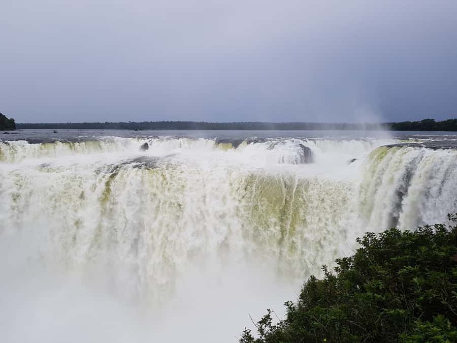 From Foz do Iguaçu: Iguazú Falls Boat Ride Argentina - Devil’s Throat: start with the thunder