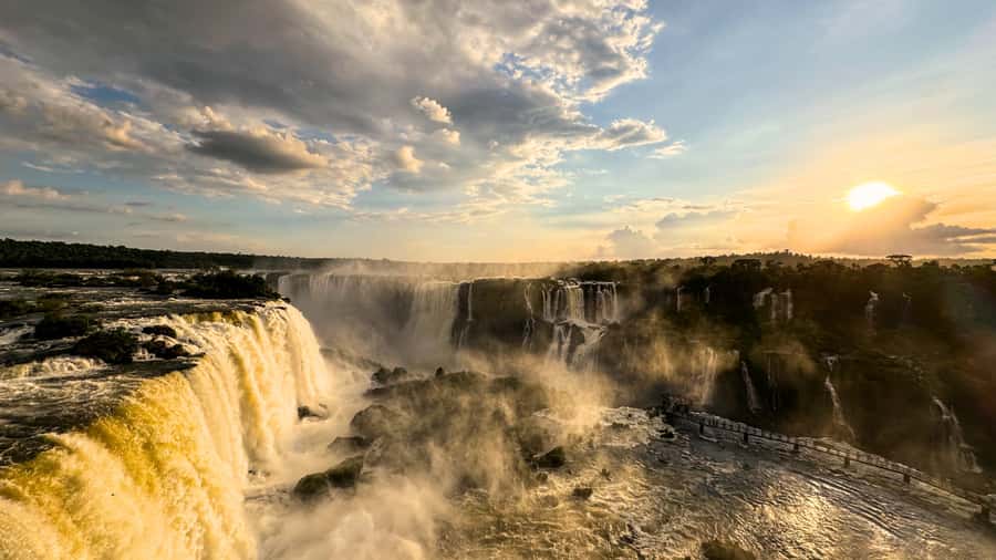 From Foz do Iguaçu: Sunset at the Falls - Key details before you book