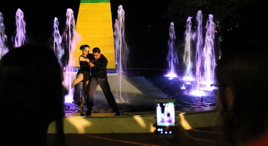 From Foz do Iguazu: Triple Frontier Landmark Ticket - Why the Triple Frontier is worth an evening