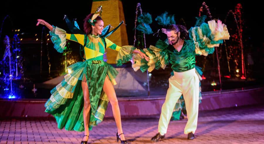 From Foz do Iguazu: Triple Frontier Landmark Ticket - Who should book this evening outing?