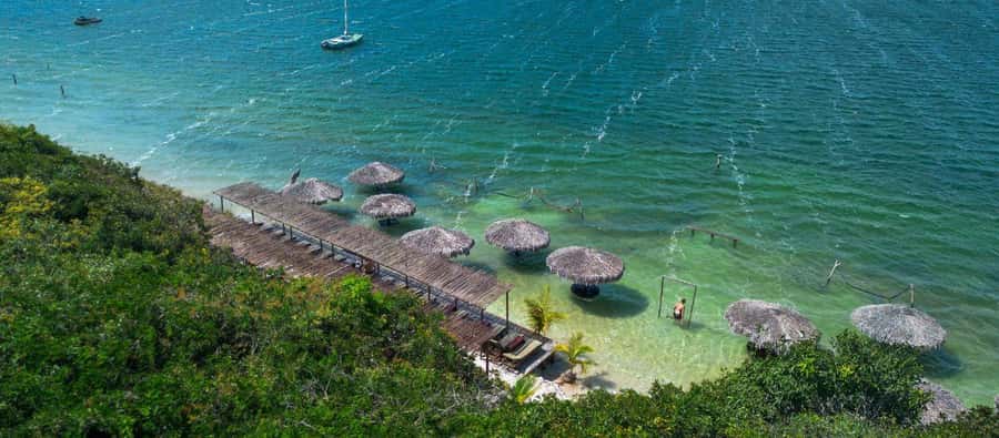 From Jericoacoara: Preá Beach and Paradise Lagoon Tour - Hammocks, swimming, and photo time