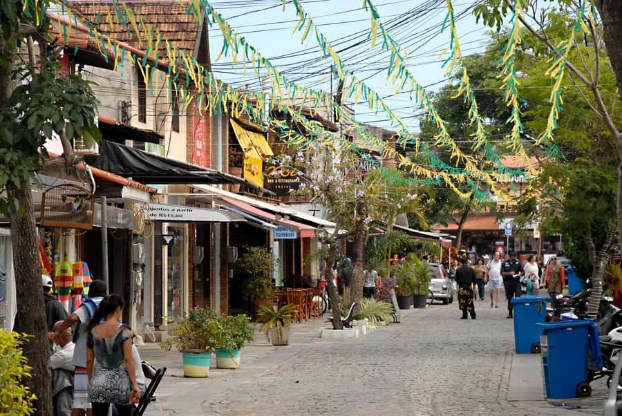 From Rio: Búzios with Boat Tour and Lunch - Rua das Pedras and free time in Búzios