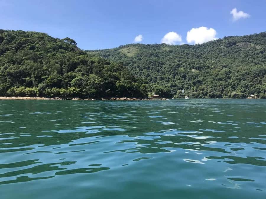 From Rio de Janeiro: Angra dos Reis & Ilha Grande Day Tour - Praia de Cataguases and the easy postcard stop