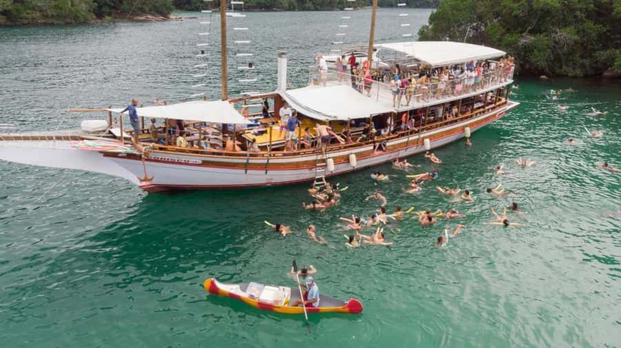 From Rio de Janeiro: Angra dos Reis & Ilha Grande Day Tour - The 2.5-hour journey from Rio