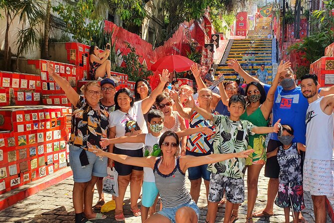 Full Tour in Rio: Christ, Sugarloaf Mountain, City Tour and Lunch - Sugarloaf cable car and Guanabara Bay
