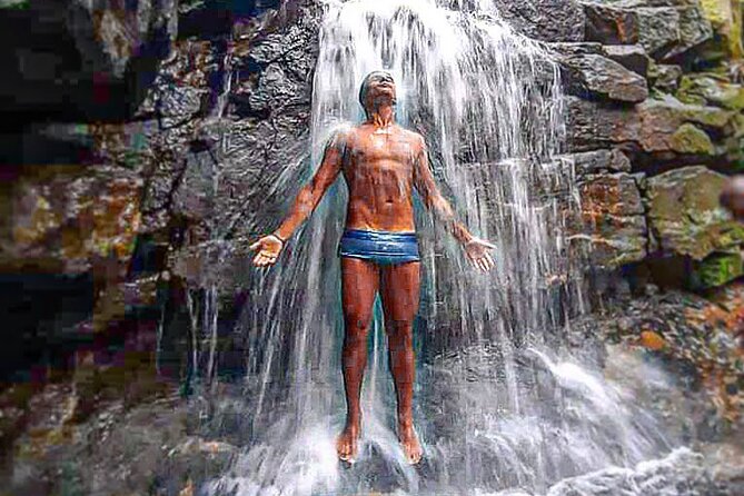 Garganta do Céu and Waterfall hike in Pedra da Gávea - What this Pedra da Gávea hike is really like