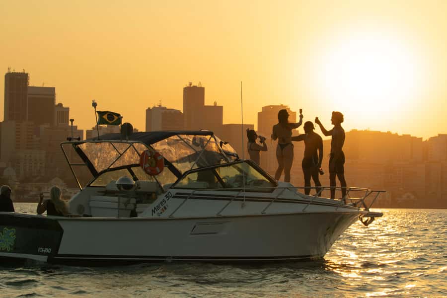 Glória: Sunset Speedboat Cruise with Drinks and Snacks - Who will enjoy this outing most