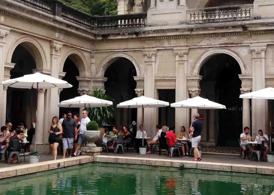 Green Rio: Guided Tour of Botanical Garden and Lage Park - Moving from Formal Gardens to Parque Lage