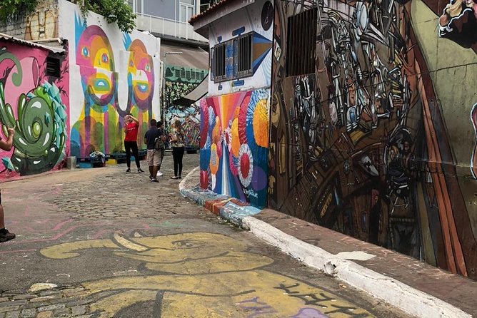 Half-Day City Private Tour of São Paulo from GRU airport or any hotel - Two museums, two different views of Brazil