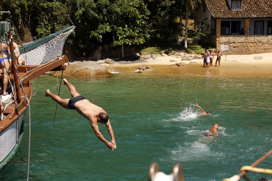 Half-Day Schooner Cruise and Snorkeling in Paraty Bay - Key points to know before you book