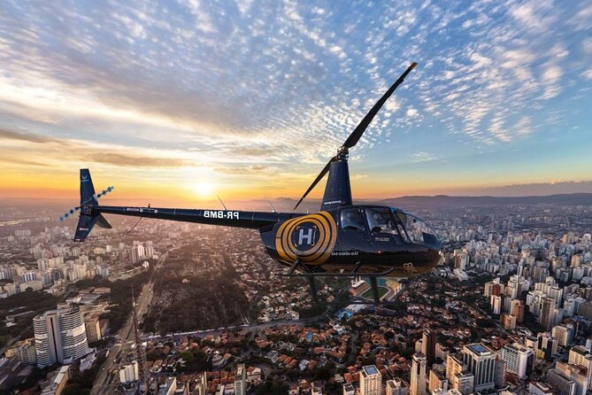 Helicopter Flight over São Paulo City - Seeing São Paulo from Campo de Marte