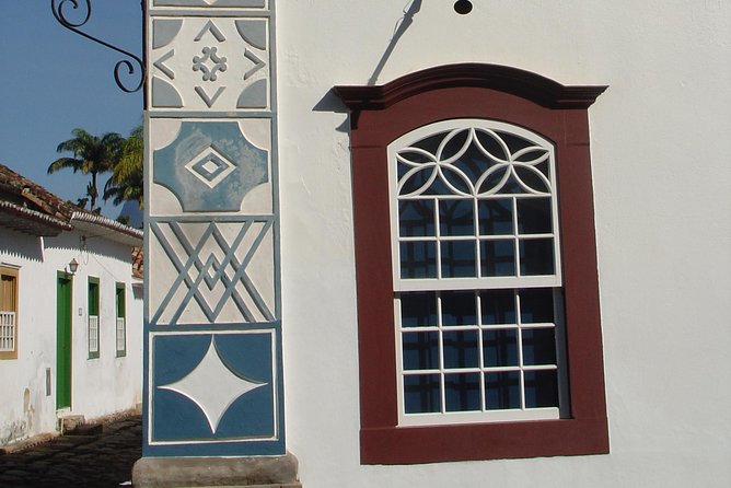 Historical Tour with Cachaça Tasting - BY PARATY TOURS - Cachaça tasting with a sense of place