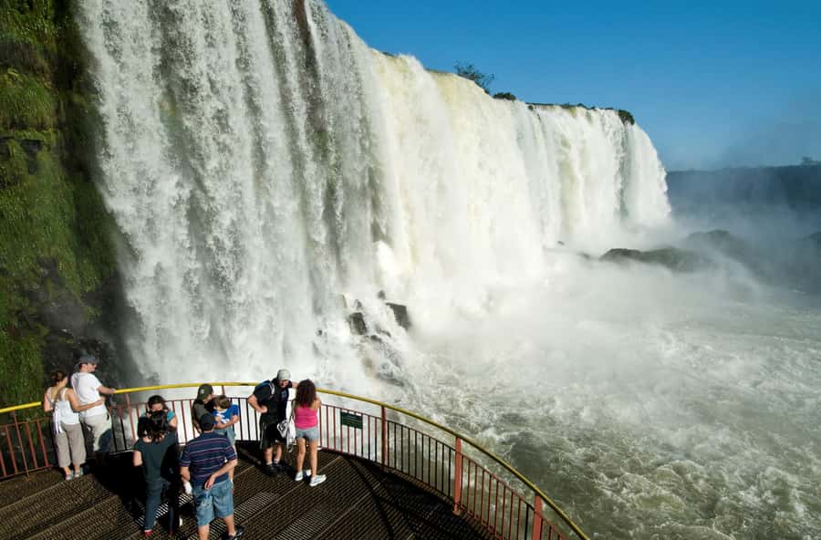 Iguassu Falls: Guided Tour & Macuco Safari on Pontoon Boats - What to pack for six hours around the falls